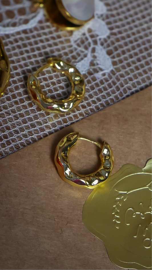 Textured Hoop (Small)