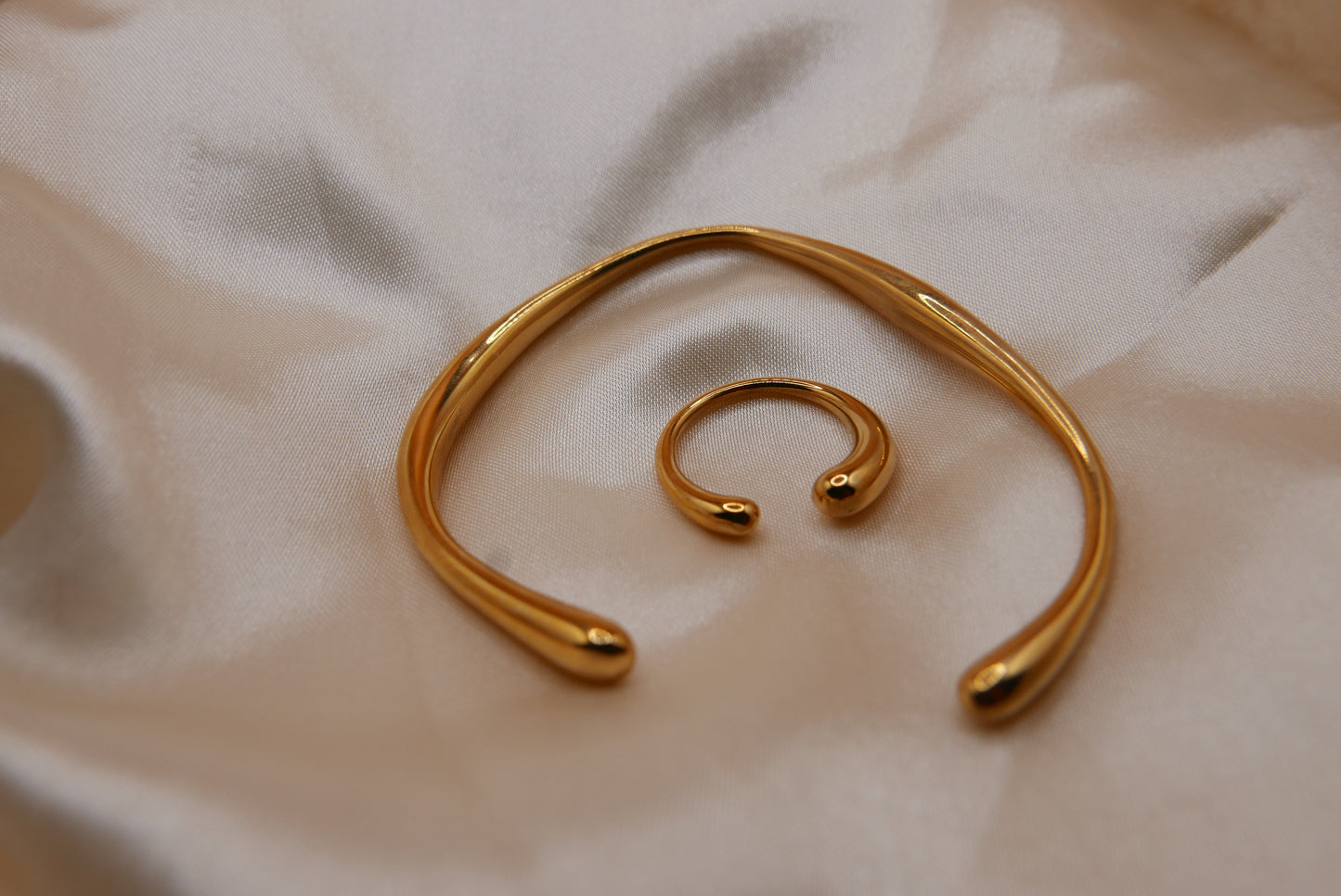 PWOMÈS Ring